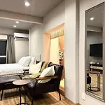 地上階 野江内代徒歩5分 コンビニ徒歩1分 Wi-Fi 50\'Tv Netflix&Youtube