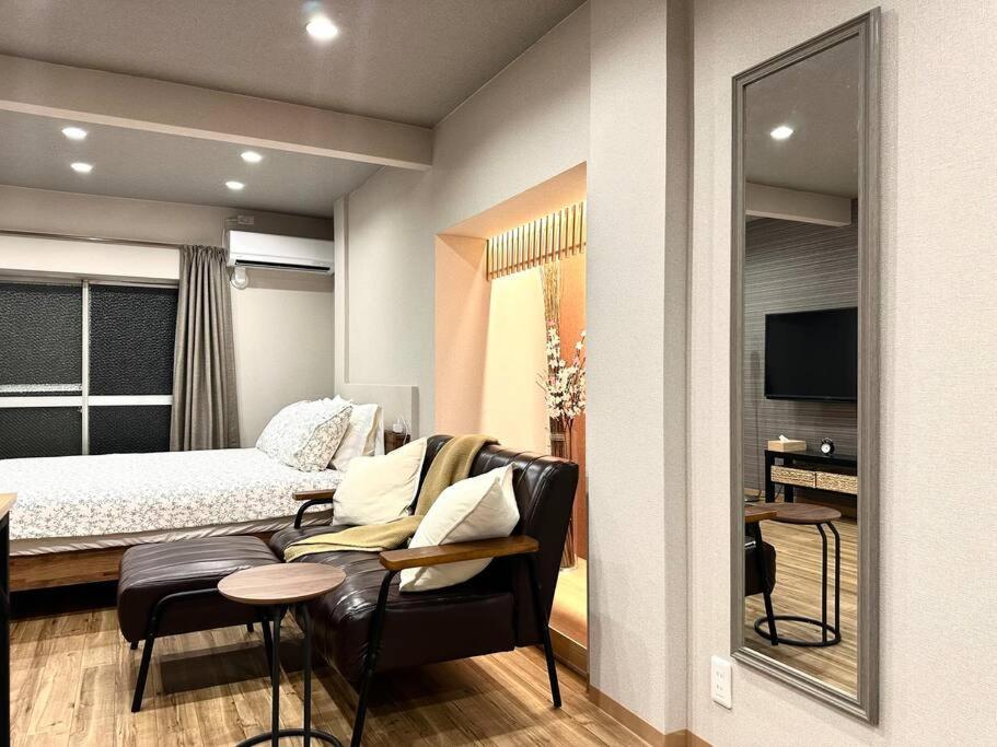 Apartment 地上階 野江内代徒歩5分 コンビニ徒歩1分 Wi-fi 50'tv Netflix&youtube