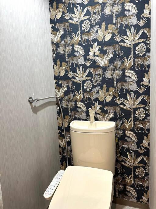 Apartment 地上階 野江内代徒歩5分 コンビニ徒歩1分 Wi-fi 50'tv Netflix&youtube Osaka
